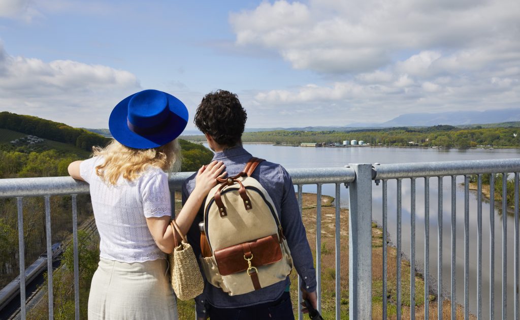 hudson river skywalk