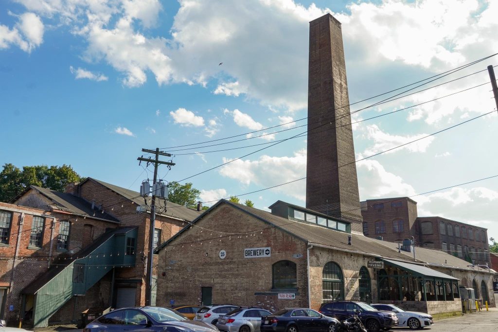 Round Table Brewery exterior, Rockland County