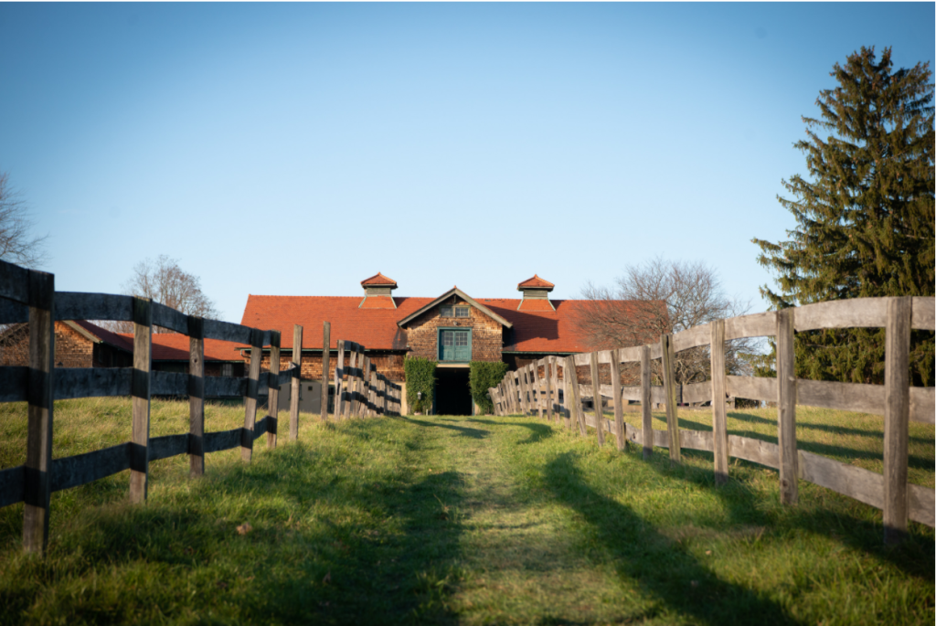 Exterior photo of the barn at Kaatsbaan Cultural Park in Tivoli.