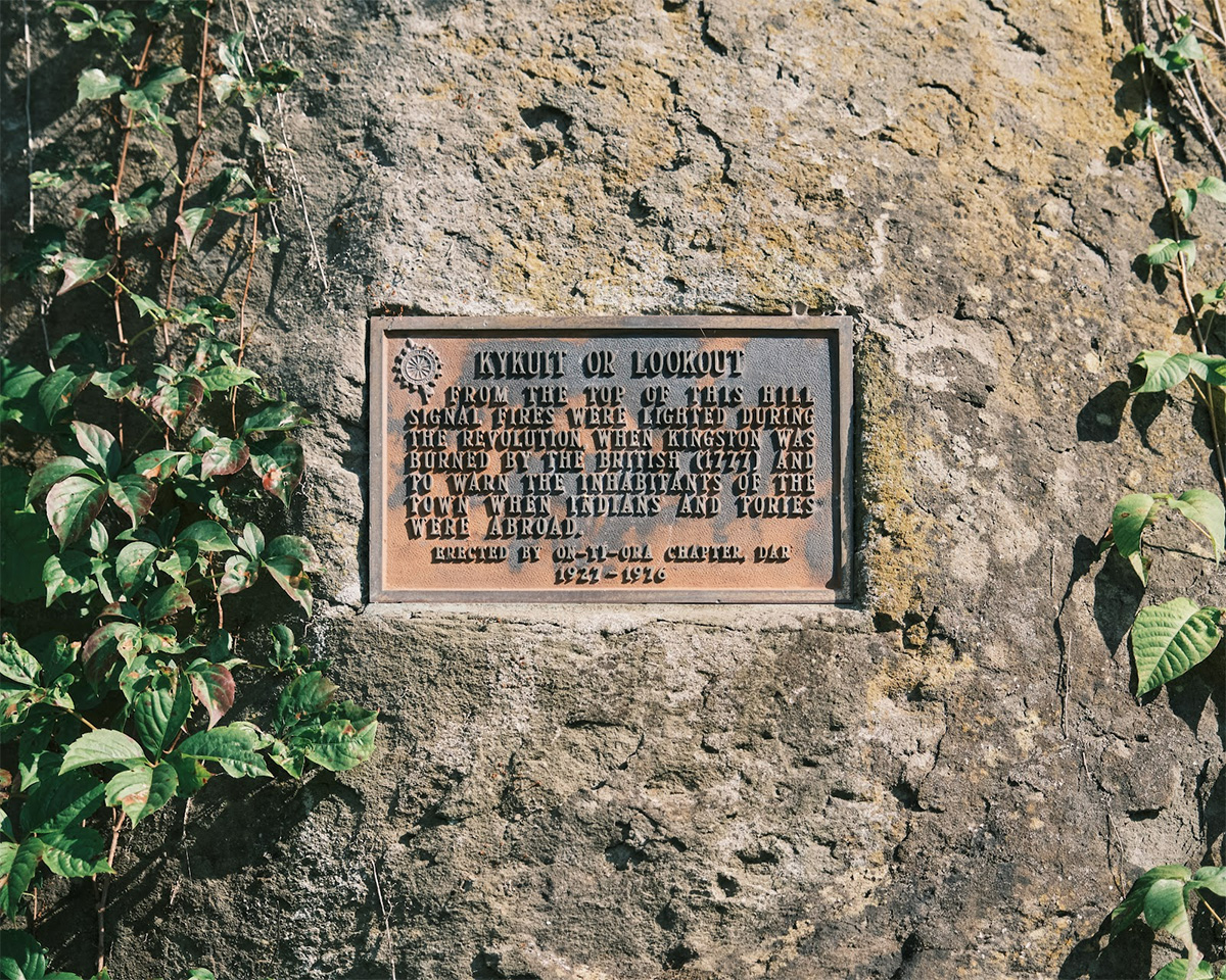 Lookout Hill plaque