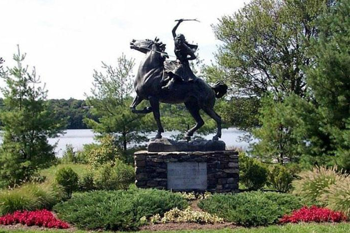 Sybil Ludington statue, Carmel, NY