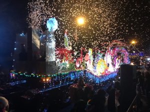 Holiday on the lake photo for winter events ad