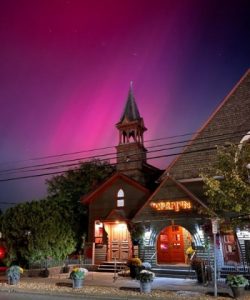 Terrapin in Rhinebeck with the Northern Lights in the background