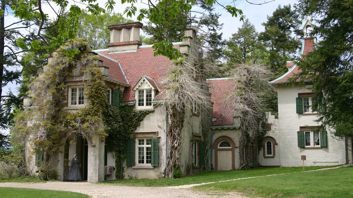 The exterior of Washington Irving's Sunnyside home.