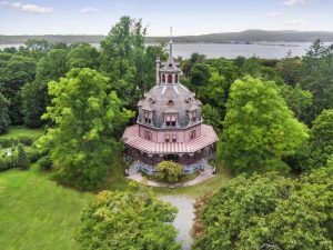 Aerial view of the Armour Stiner Octagon House.