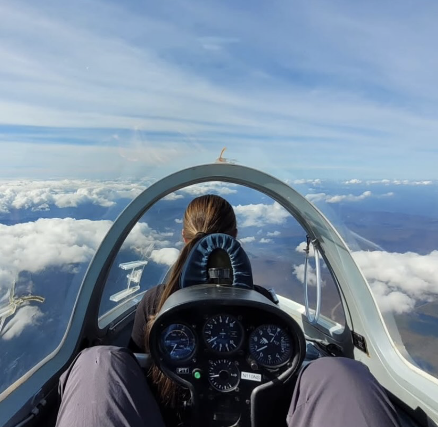 Nutmeg soaring – Freehold Airport