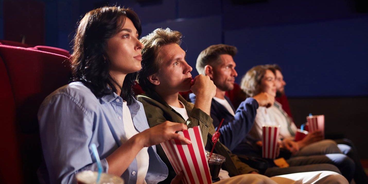 people-watching-movie-in-theater